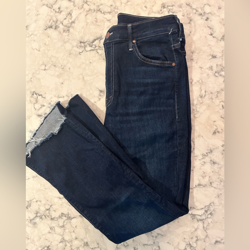 Mother Insider Crop Step Fray Jeans